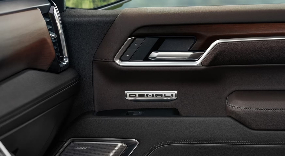 Interior details in a 2024 GMC Sierra 1500 Denali
