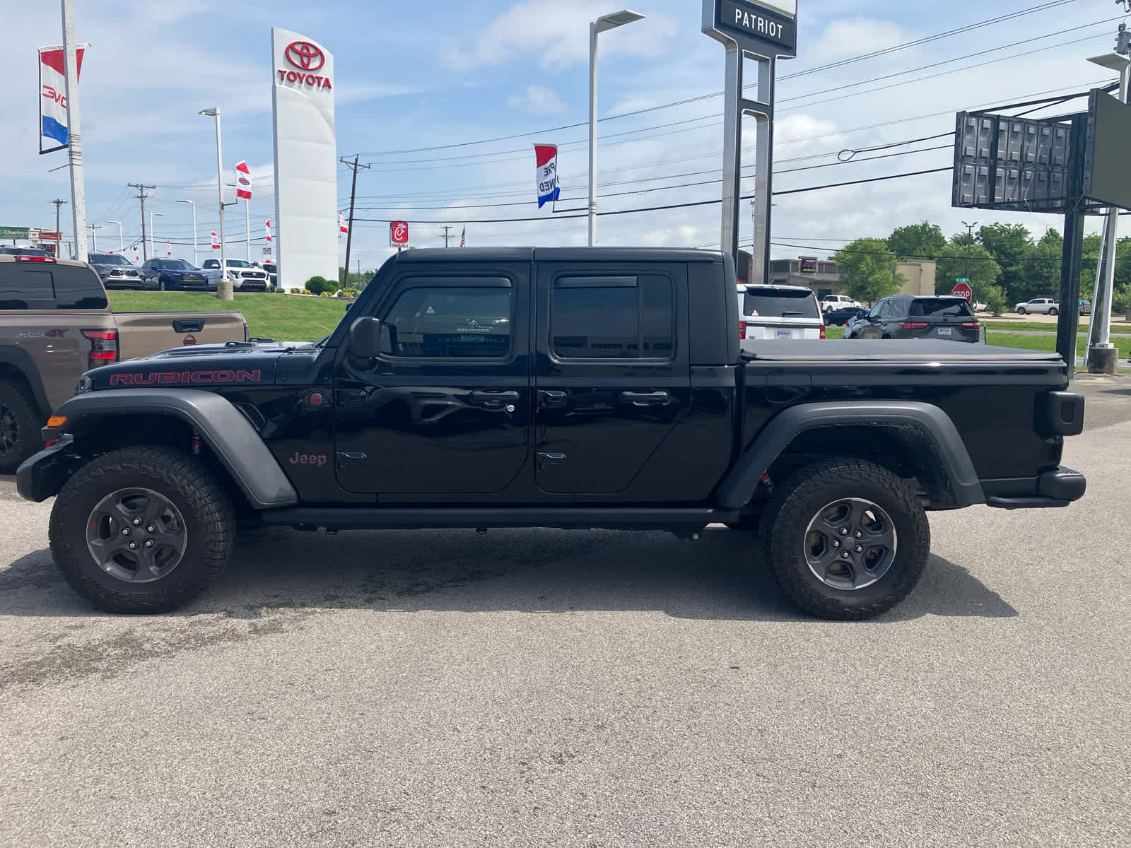 2022 Jeep Gladiator Rubicon - Photo 4