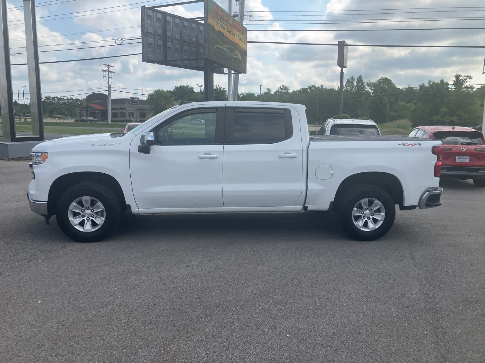 2023 Chevrolet Silverado 1500 LT