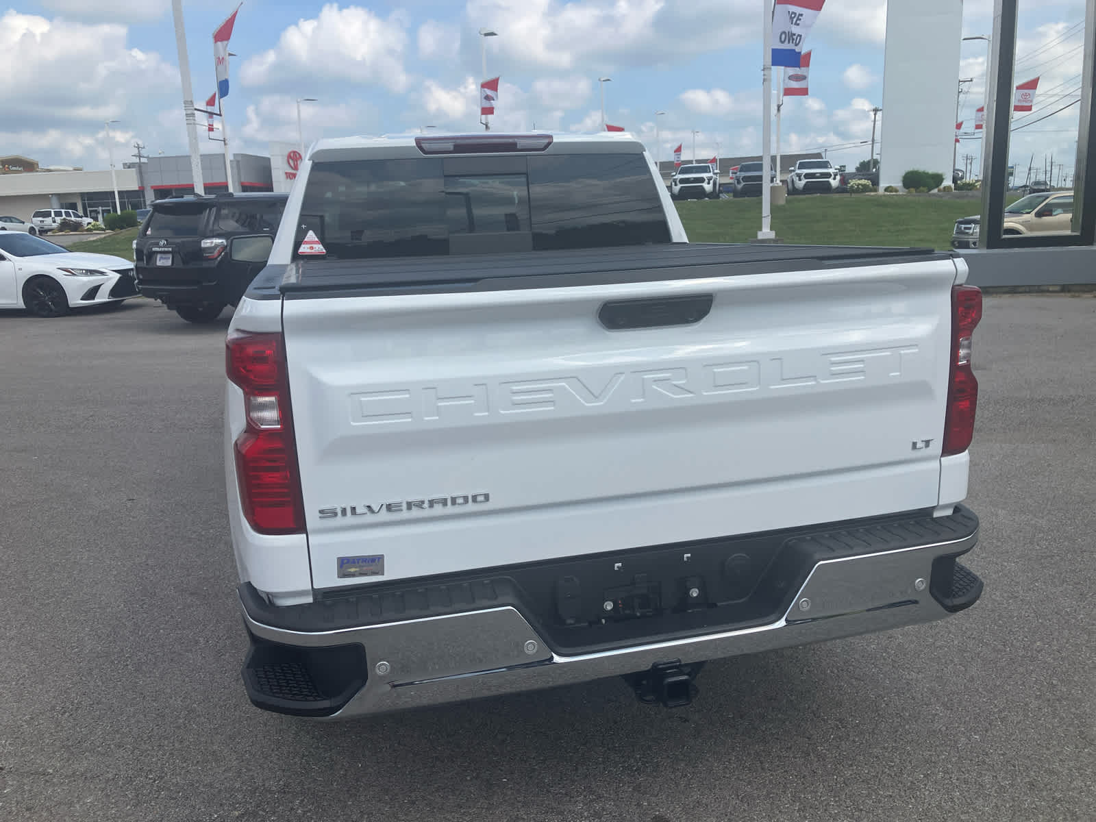 2023 Chevrolet Silverado 1500 LT