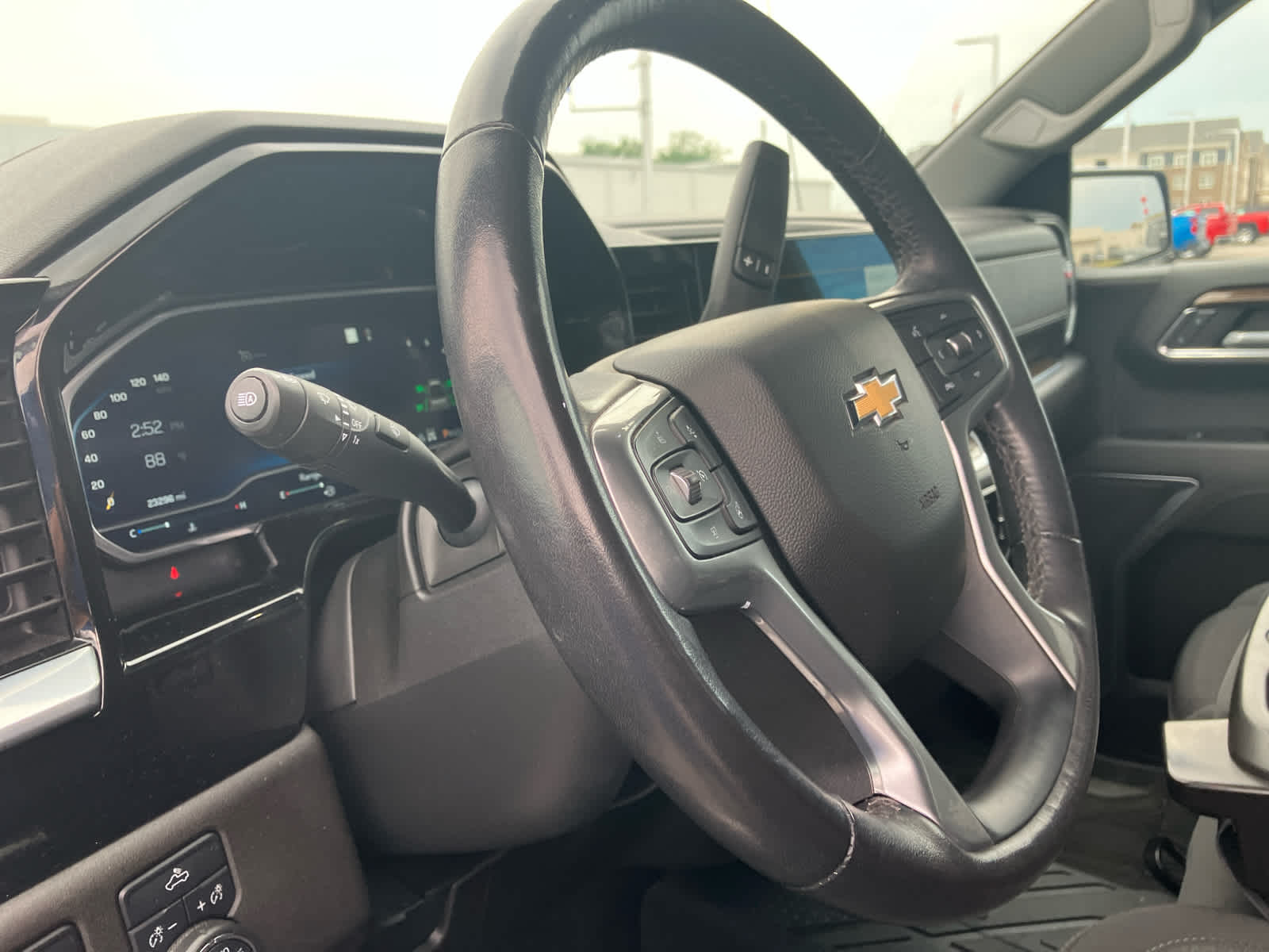 2022 Chevrolet Silverado 1500 LT (2FL)