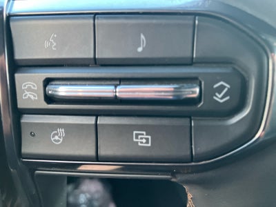 2025 GMC Acadia AT4