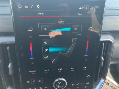 2025 GMC Acadia AT4