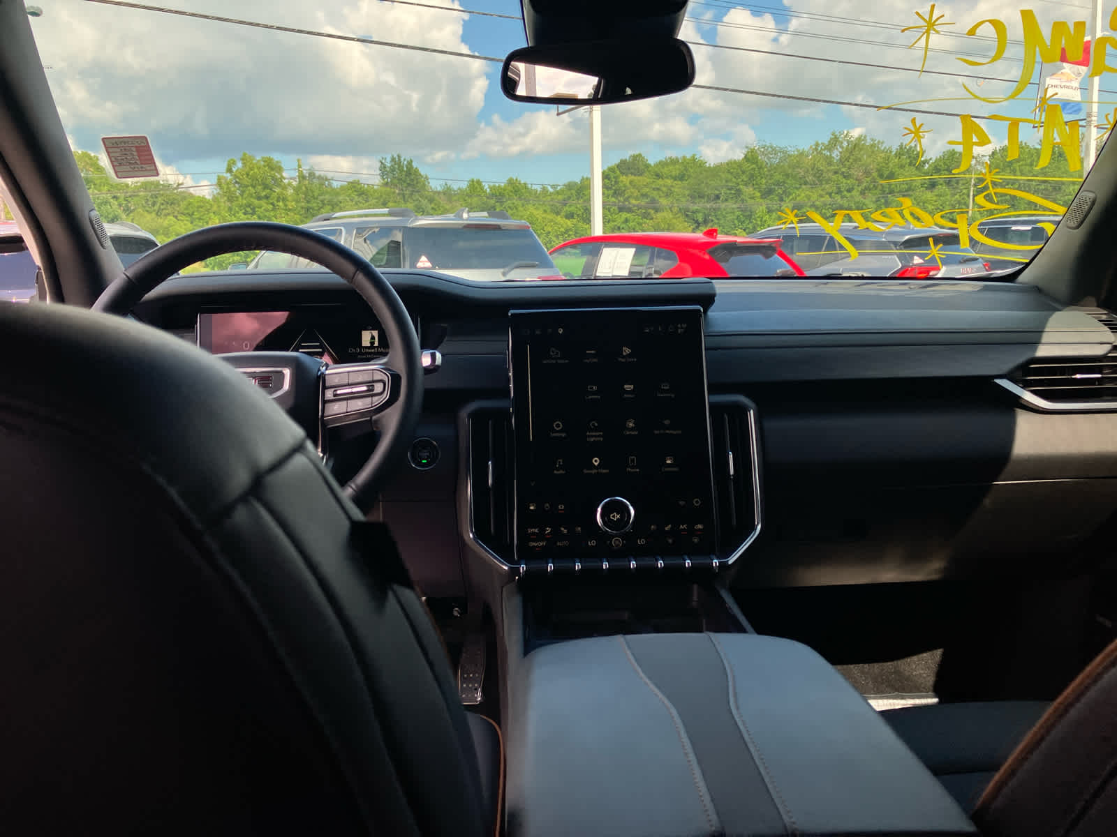 2025 GMC Acadia AT4