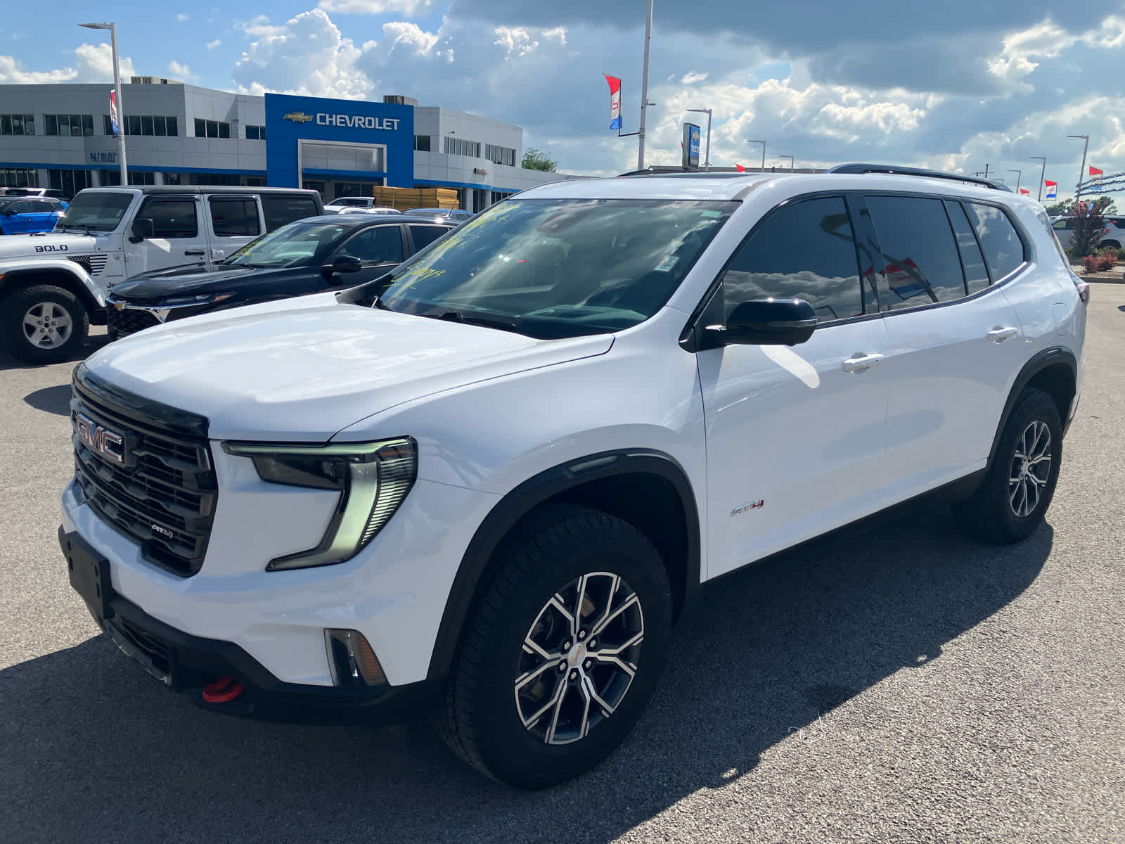 2025 GMC Acadia AT4