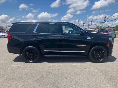 2023 GMC Yukon SLT