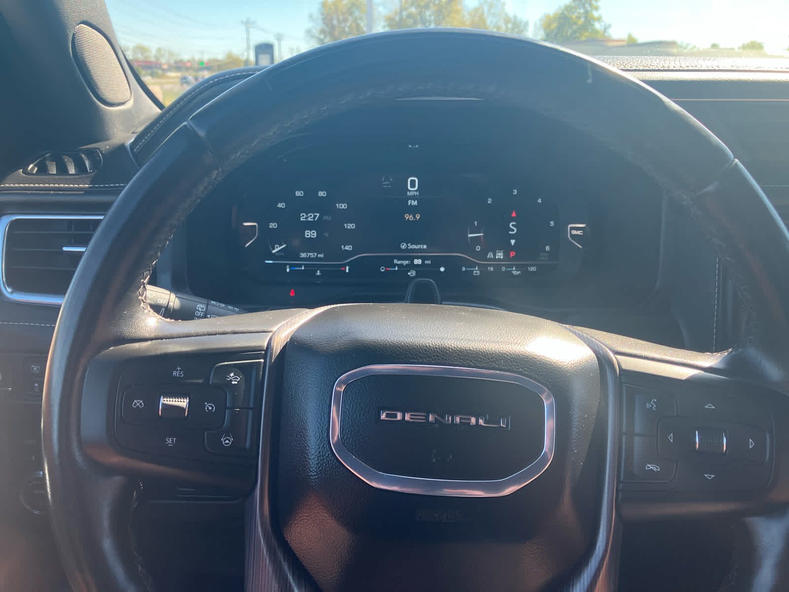 2024 GMC Yukon Denali Ultimate
