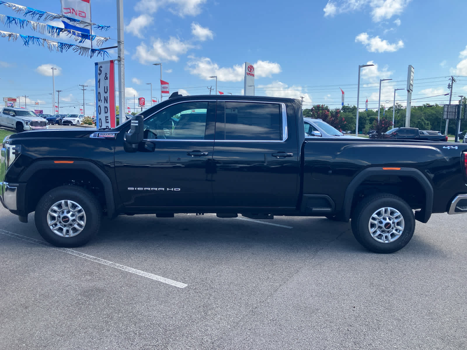 2026 GMC Sierra 2500 HD SLE