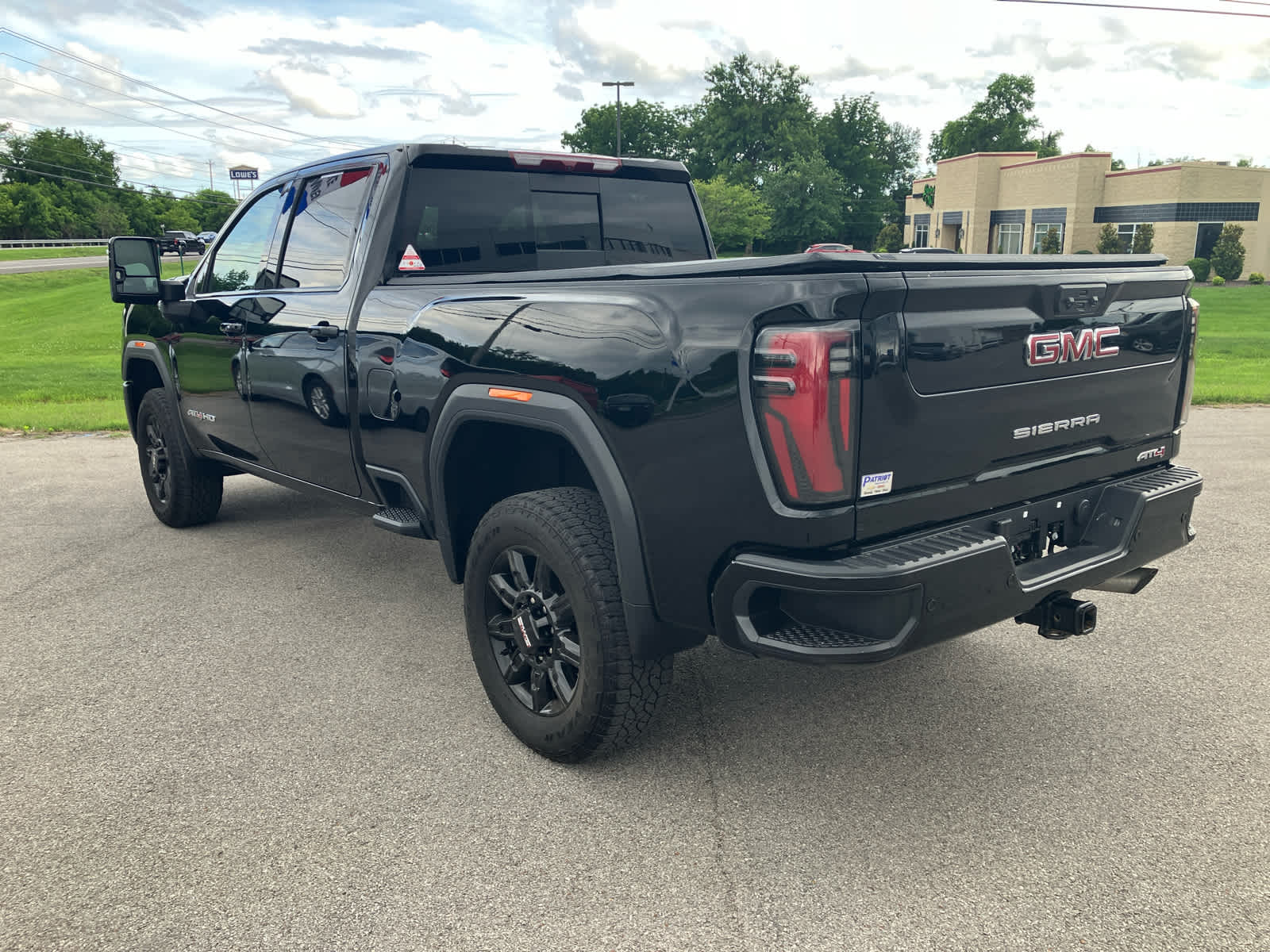 2025 GMC Sierra 2500 HD AT4