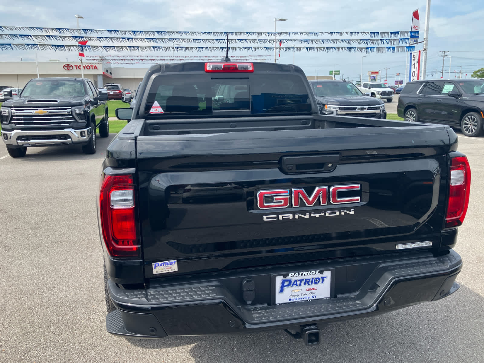 2026 GMC Canyon Elevation