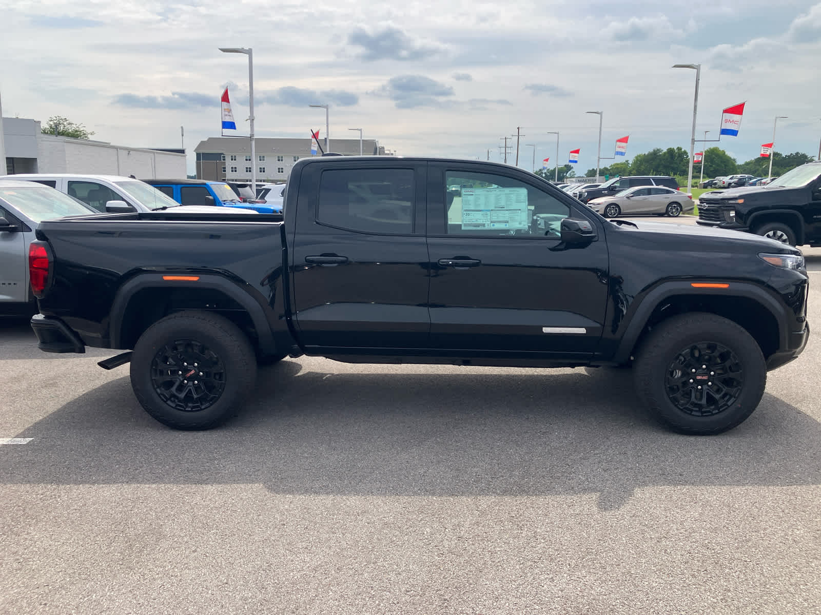 2026 GMC Canyon Elevation