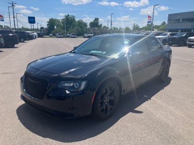 2021 Chrysler 300 Touring