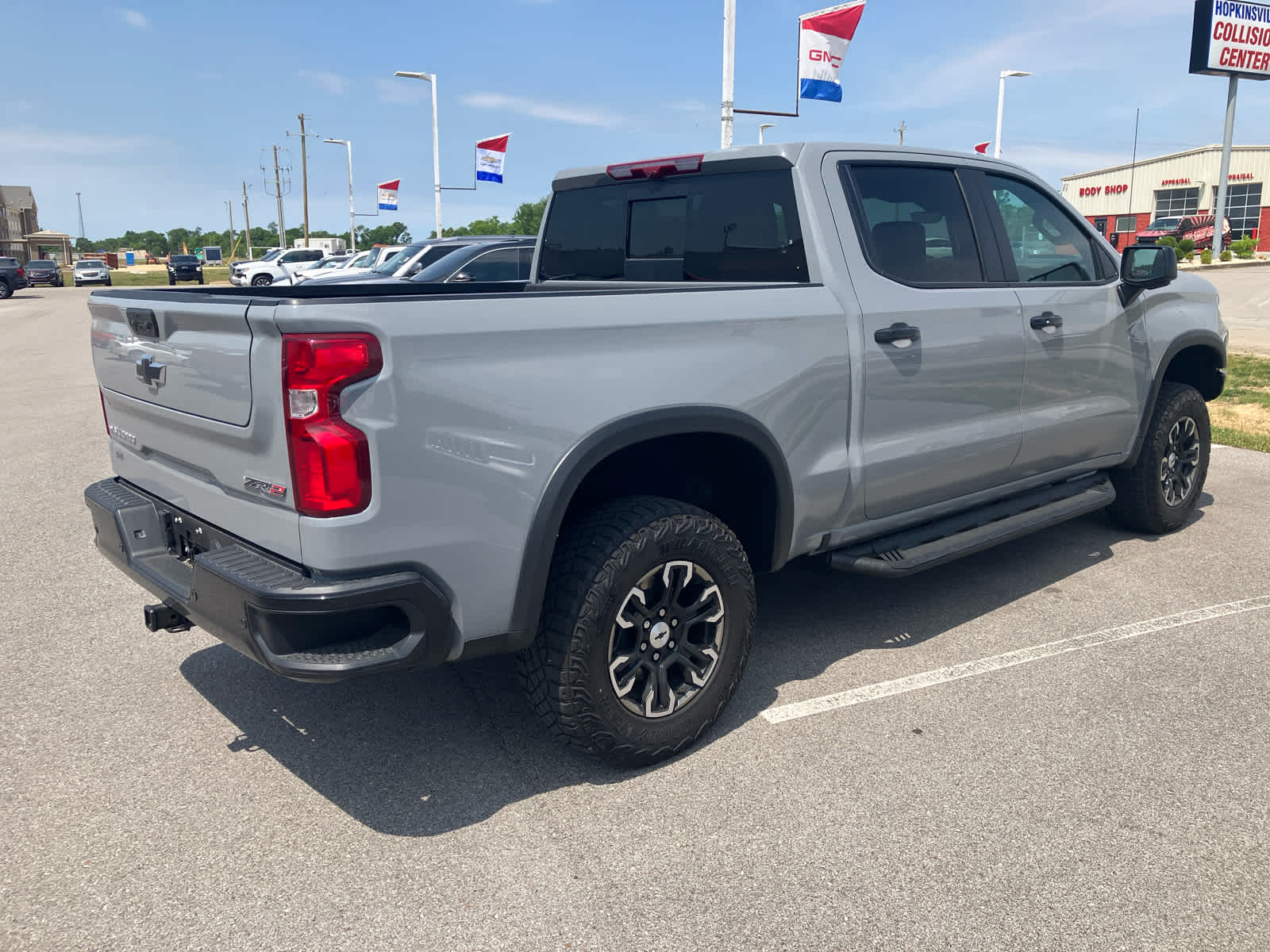 2024 Chevrolet Silverado 1500 ZR2