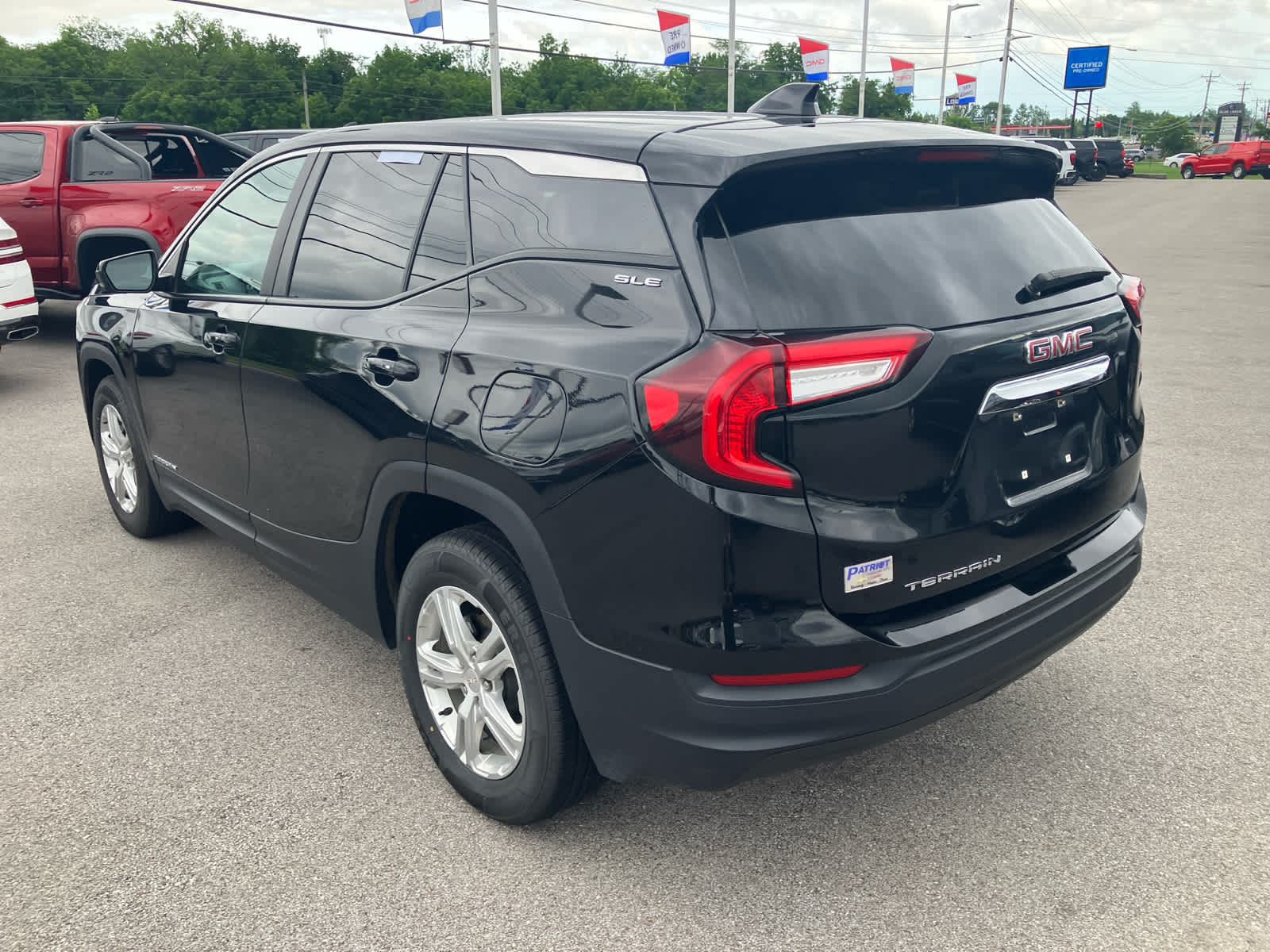 2024 GMC Terrain SLE