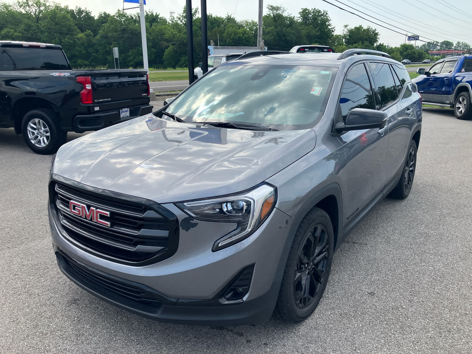 2020 GMC Terrain SLT