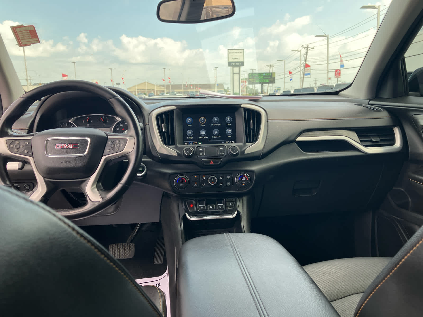 2020 GMC Terrain SLT