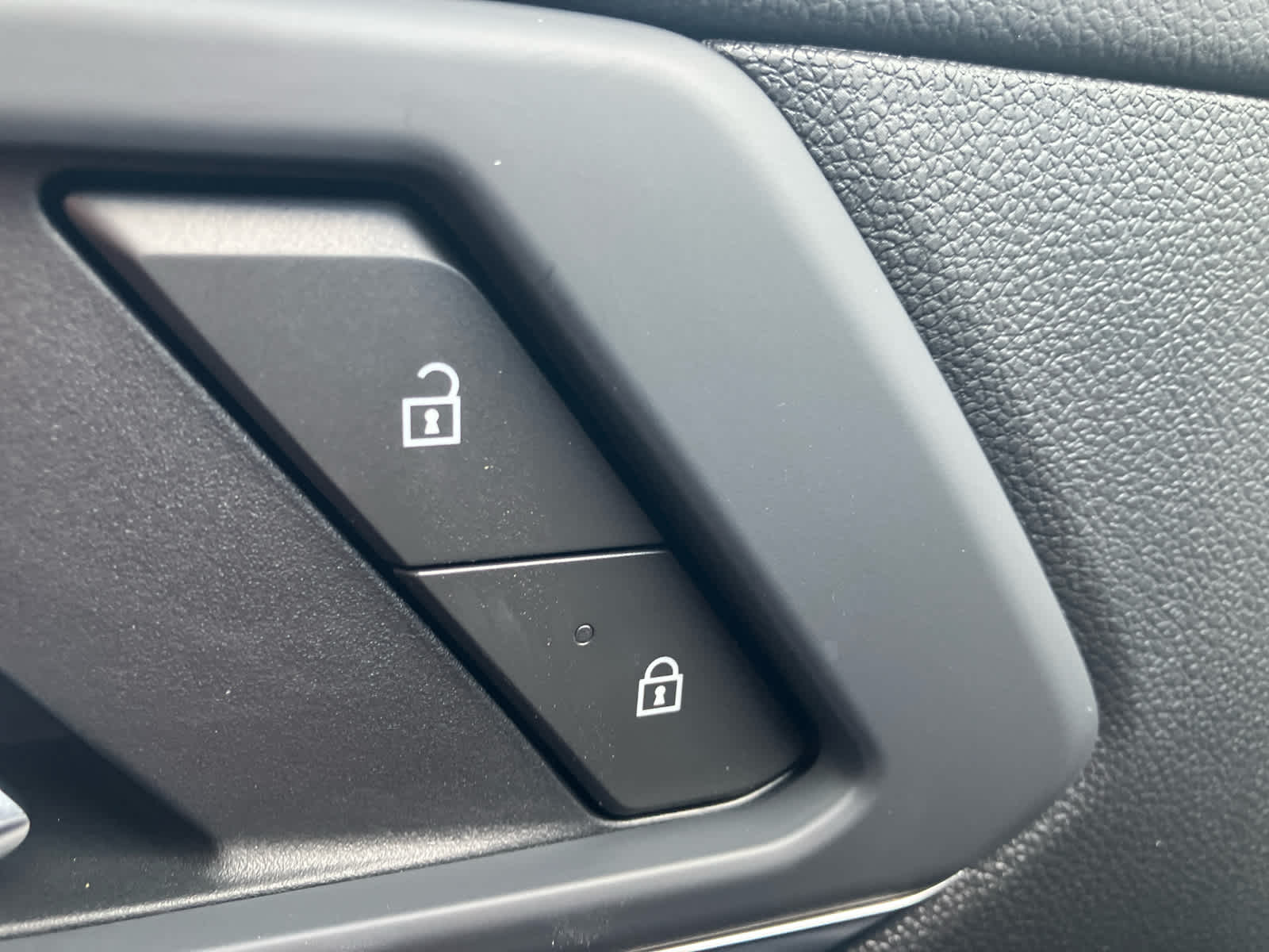 2027 GMC Terrain Elevation - Photo 12