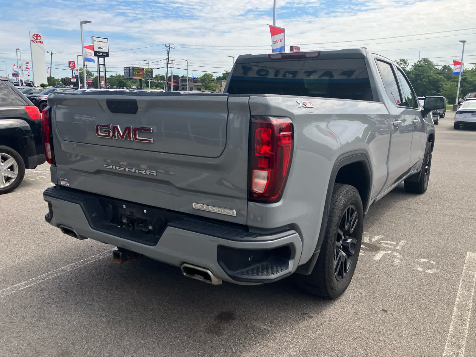 2024 GMC Sierra 1500 Elevation