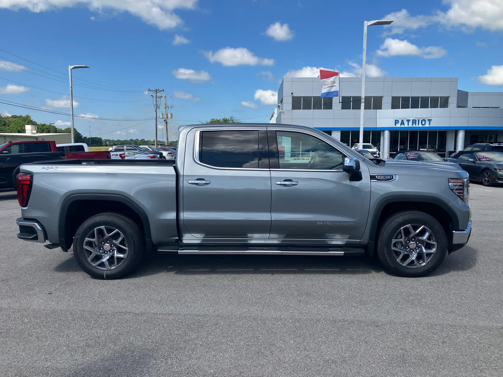 2026 GMC Sierra 1500 SLT