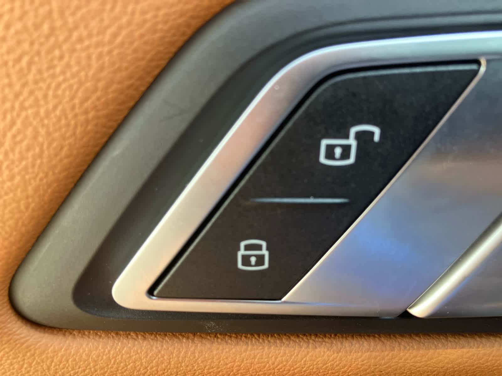 2023 BMW 3 Series 330e