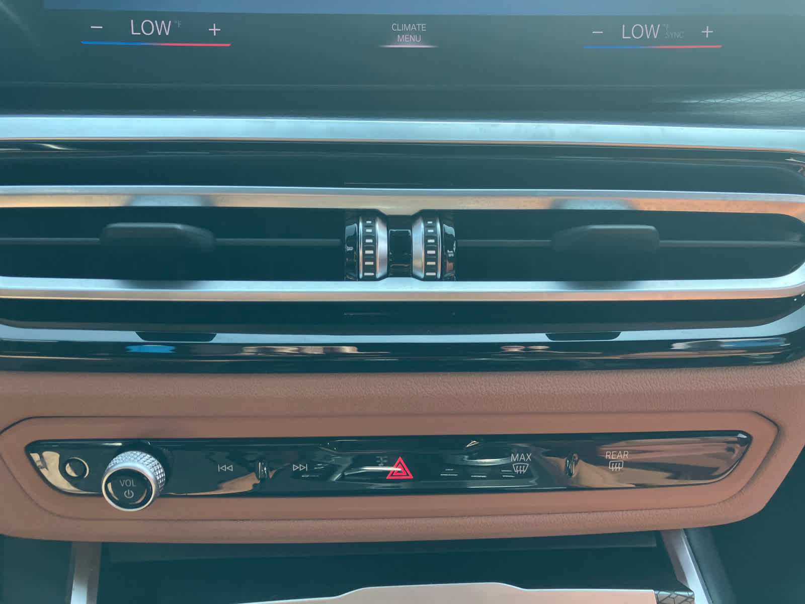 2023 BMW 3 Series 330e
