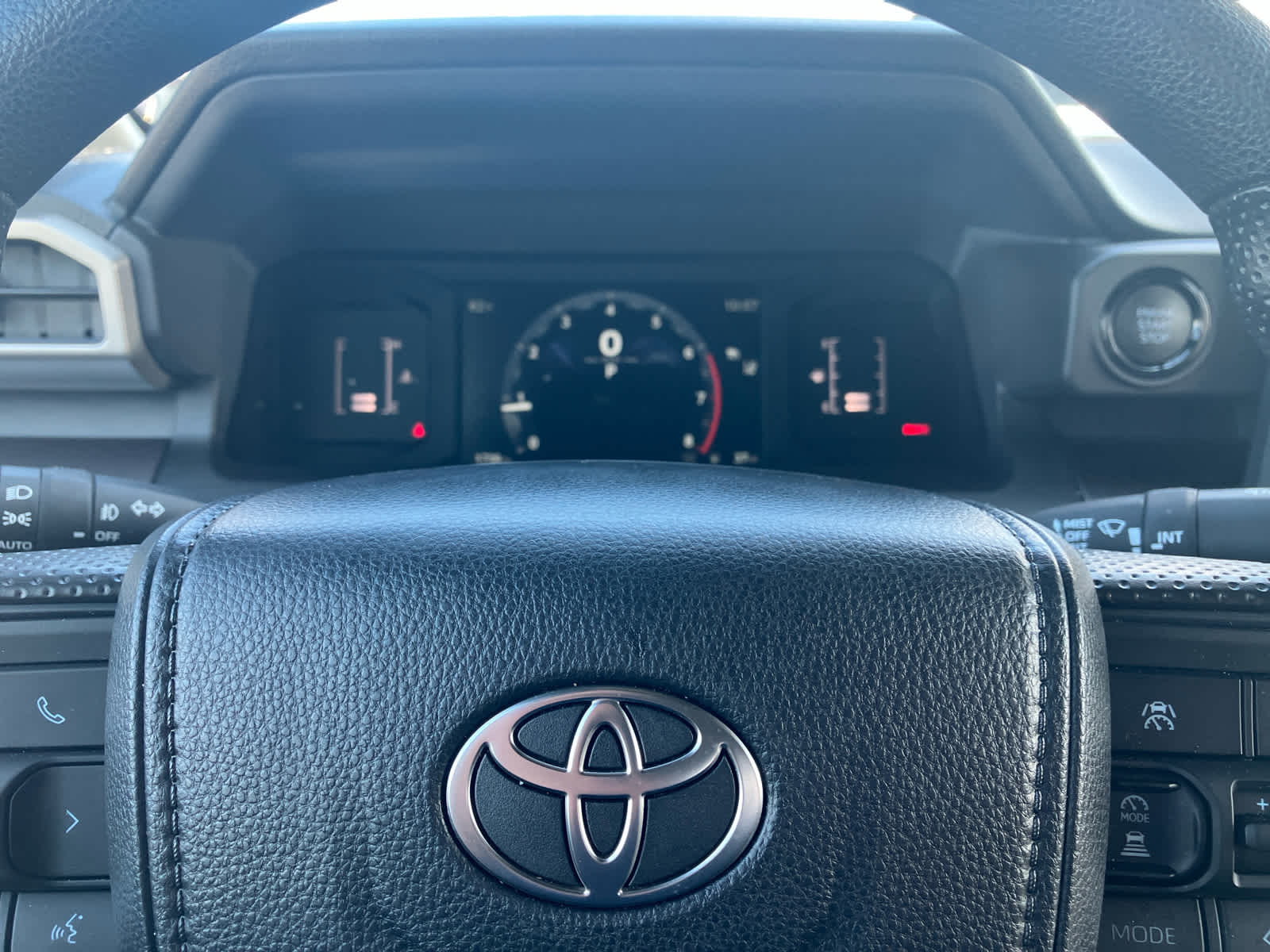 2025 Toyota Tacoma 4WD SR