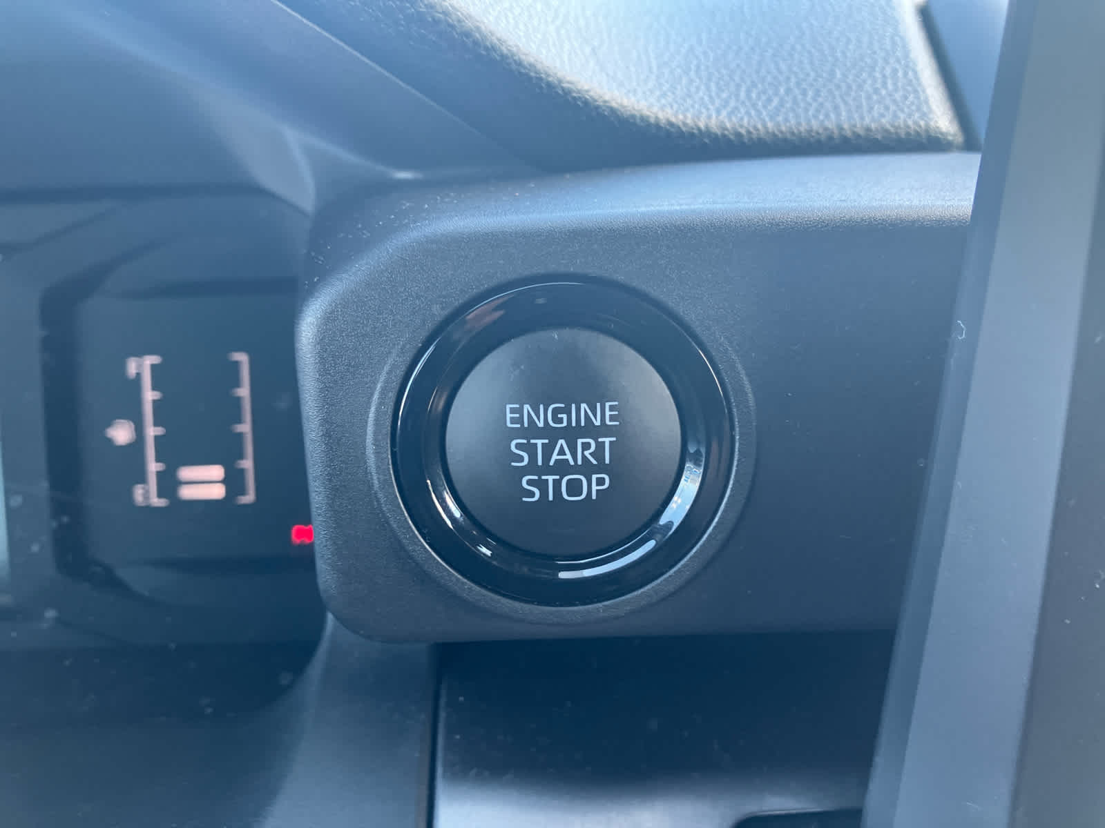 2025 Toyota Tacoma 4WD SR