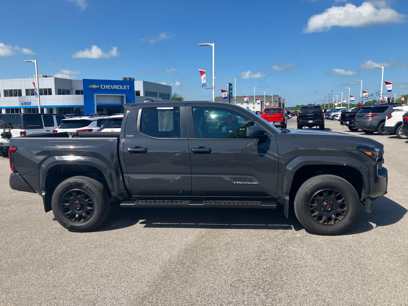 2025 Toyota Tacoma 4WD SR