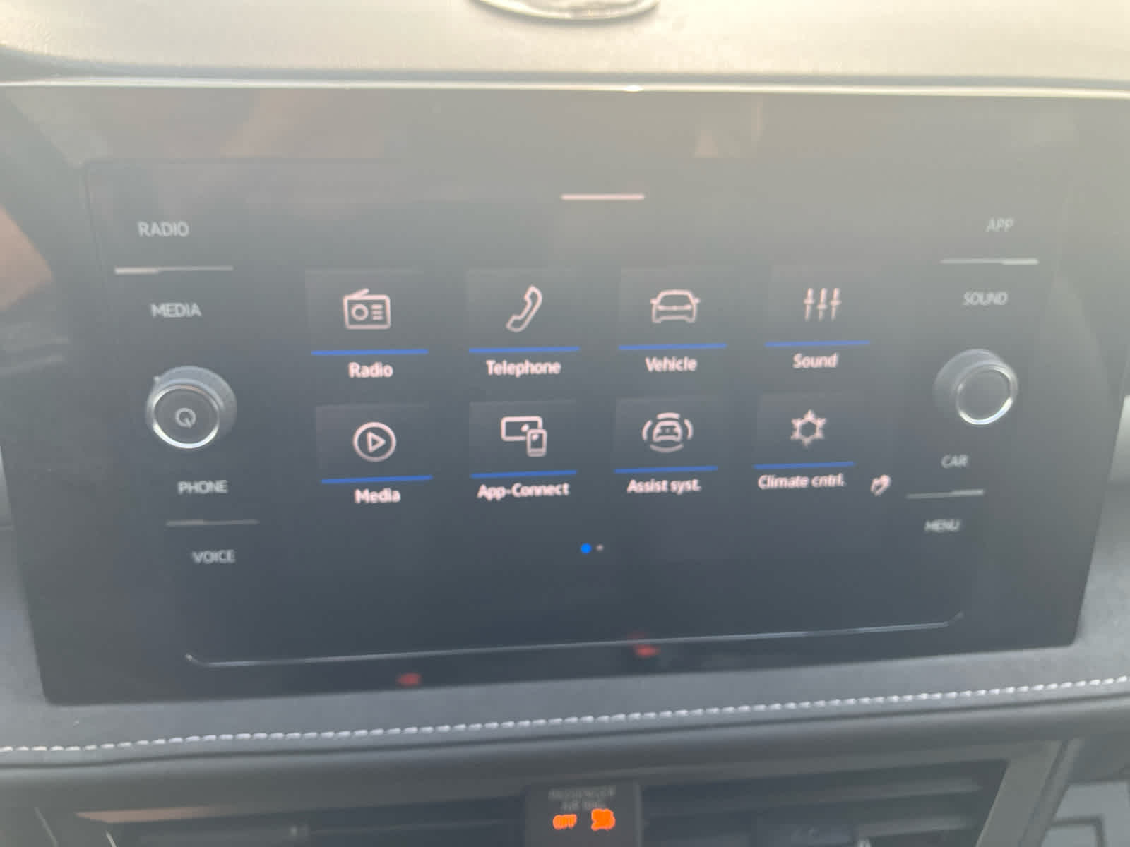 2025 Volkswagen Taos SE Black