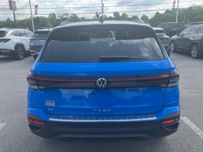 2025 Volkswagen Taos SE Black