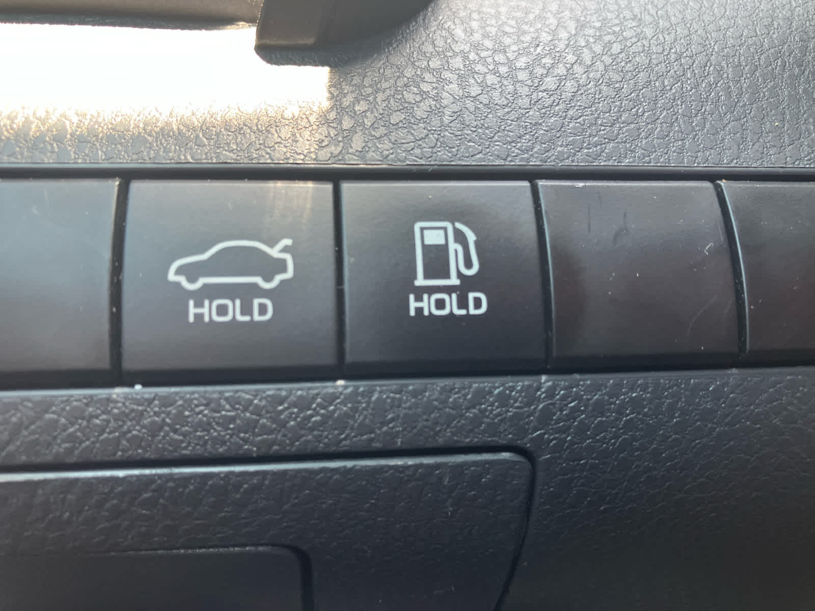 2024 Toyota Camry Hybrid LE