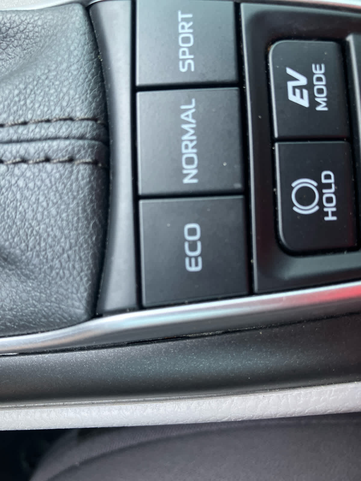 2024 Toyota Camry Hybrid LE