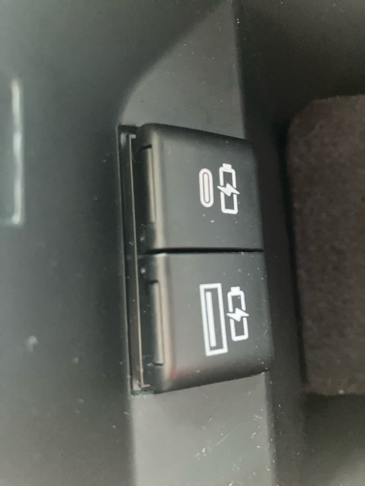 2024 Toyota Camry Hybrid LE