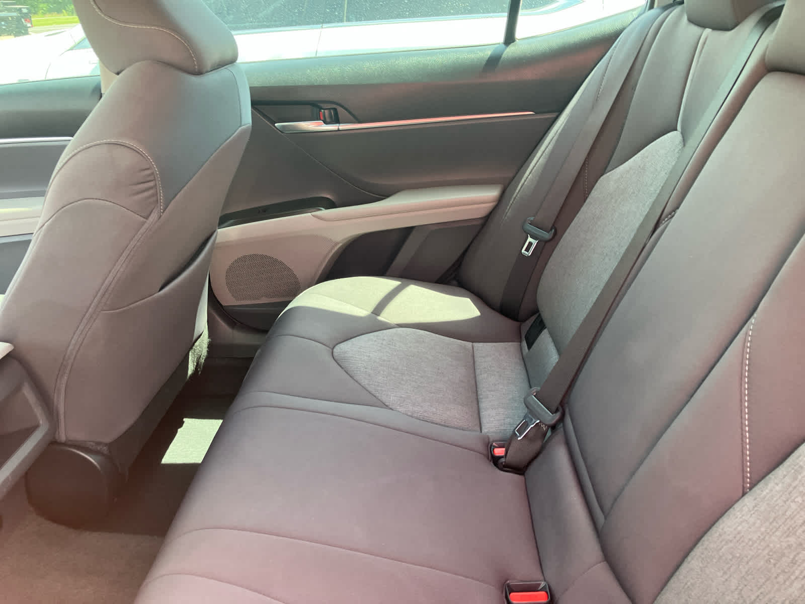2024 Toyota Camry Hybrid LE