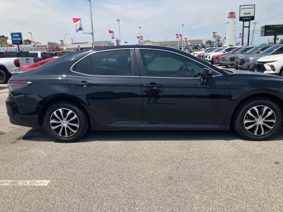 2024 Toyota Camry Hybrid LE