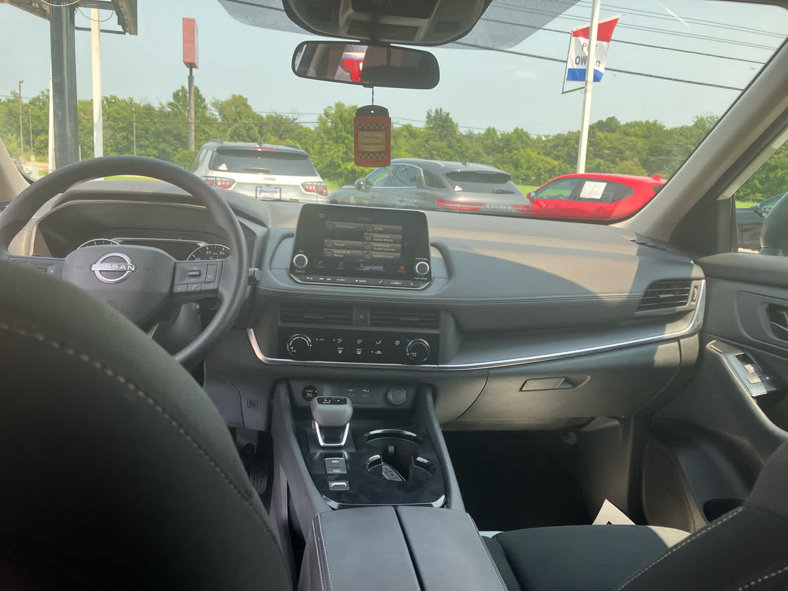 2025 Nissan Rogue S