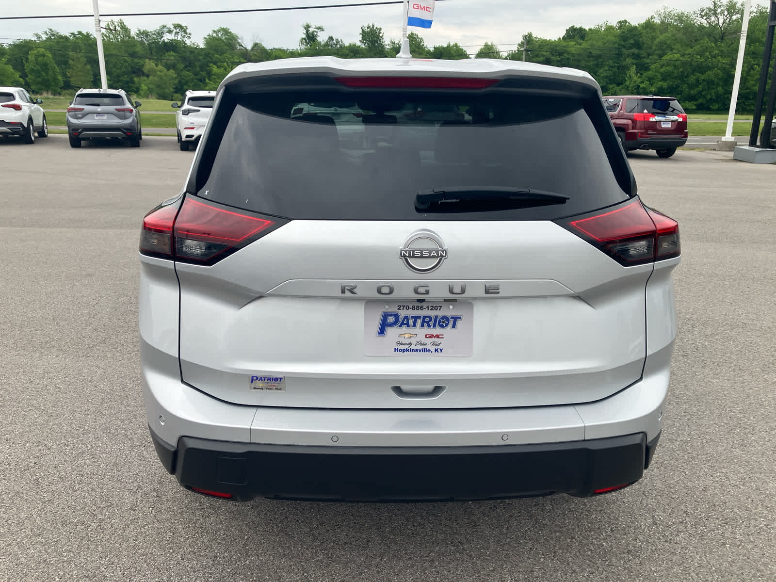 2025 Nissan Rogue SV