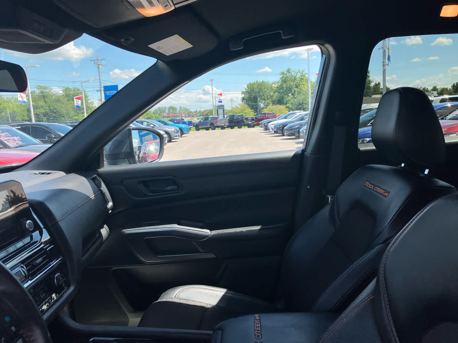 2023 Nissan Pathfinder Rock Creek - Photo 10