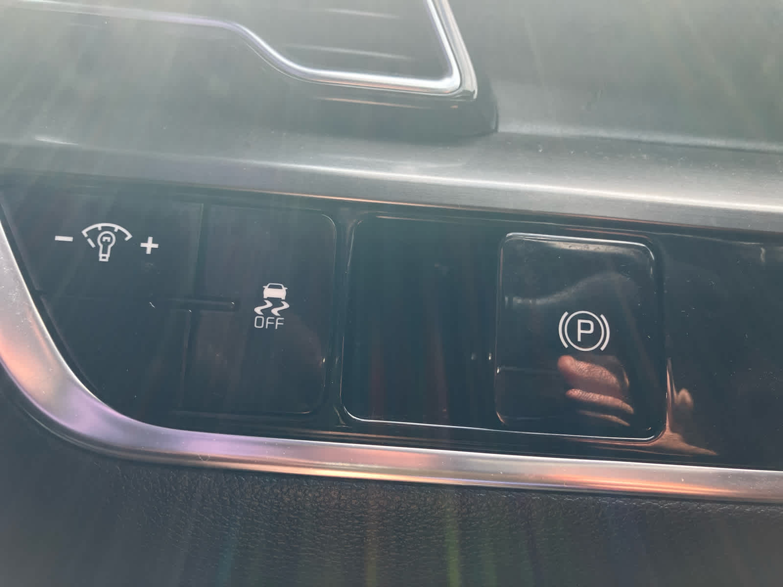 2023 Kia Sportage EX - Photo 13