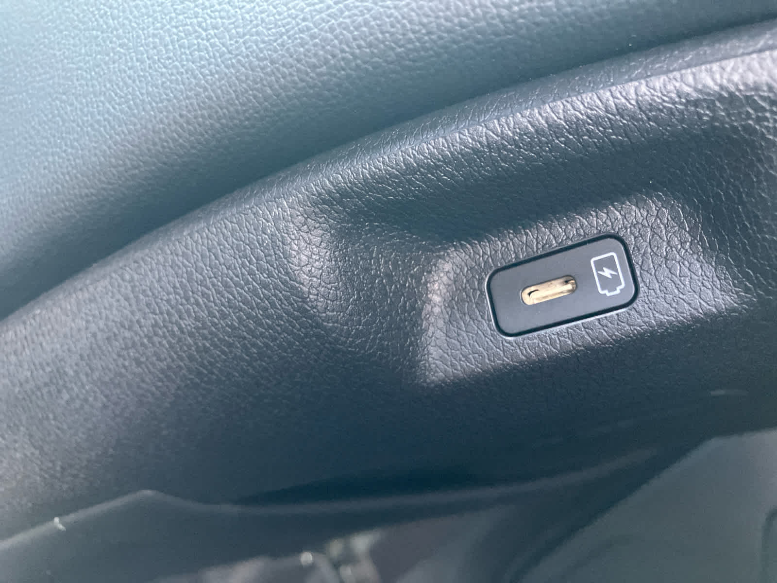 2023 Kia Sportage EX - Photo 31