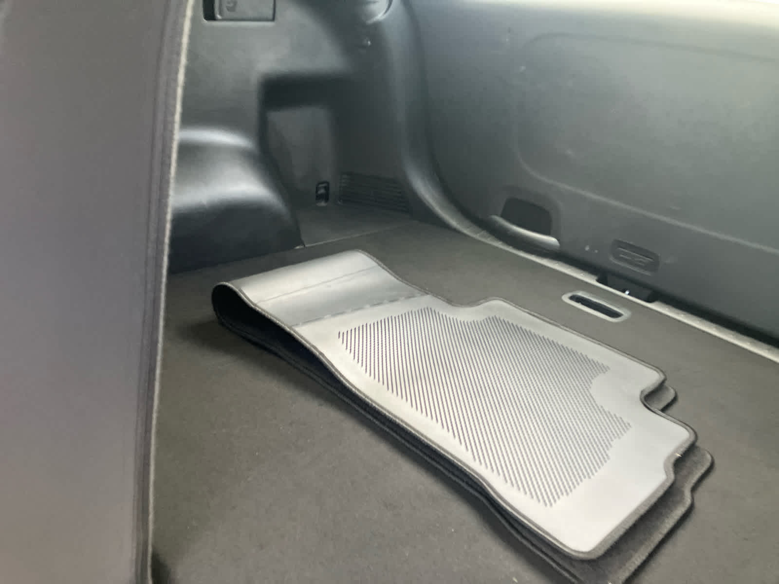 2023 Kia Sportage EX - Photo 34