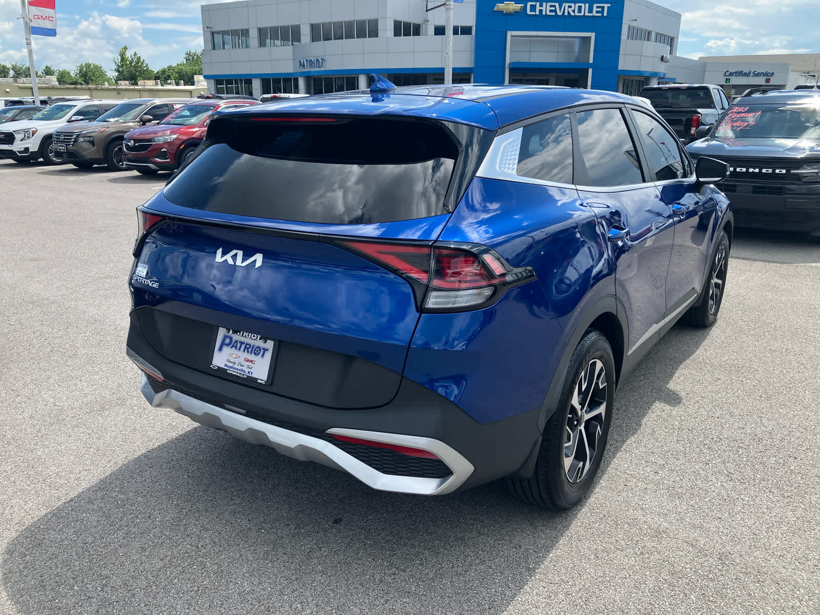 2023 Kia Sportage EX - Photo 7