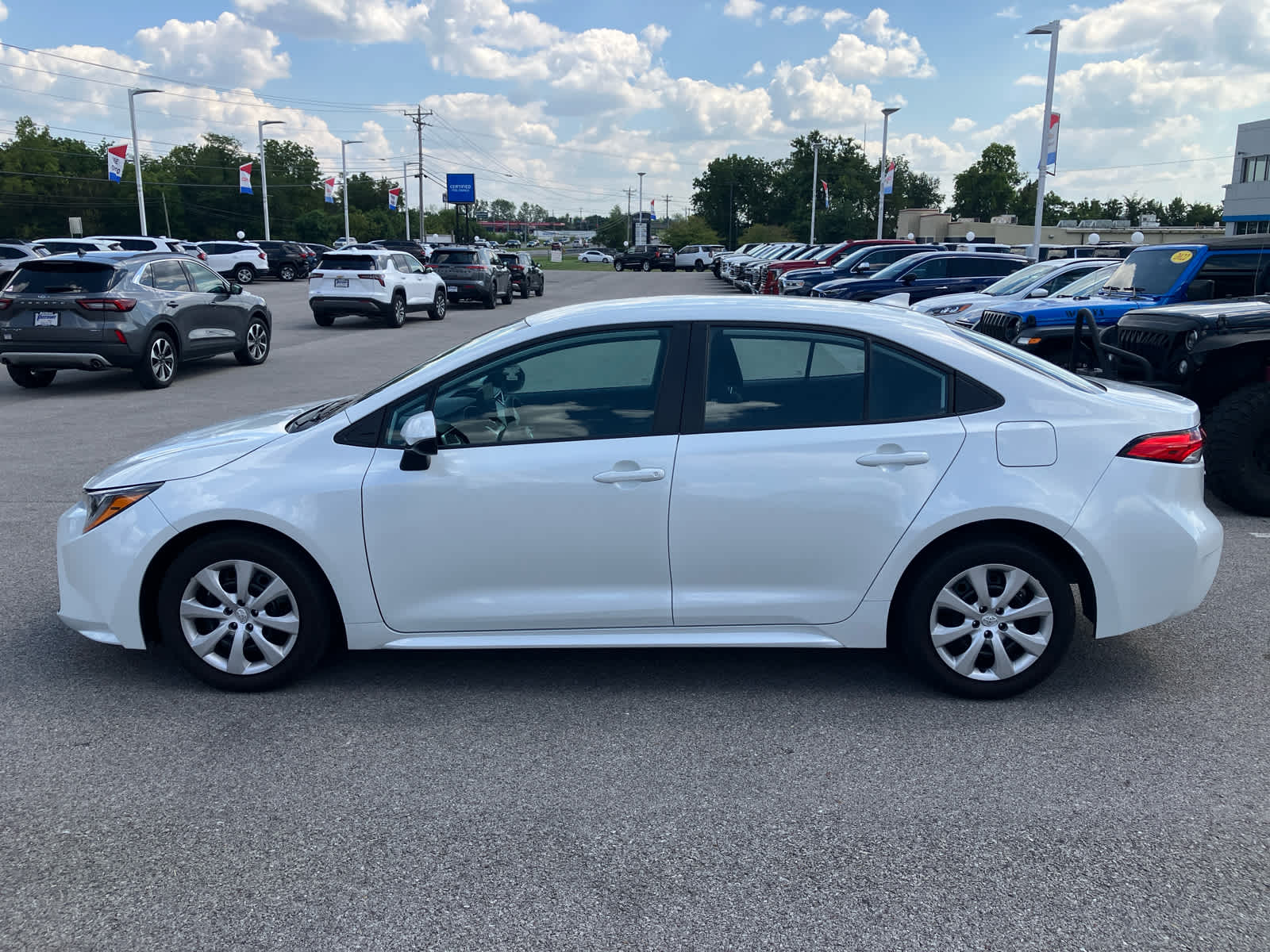 2025 Toyota Corolla LE