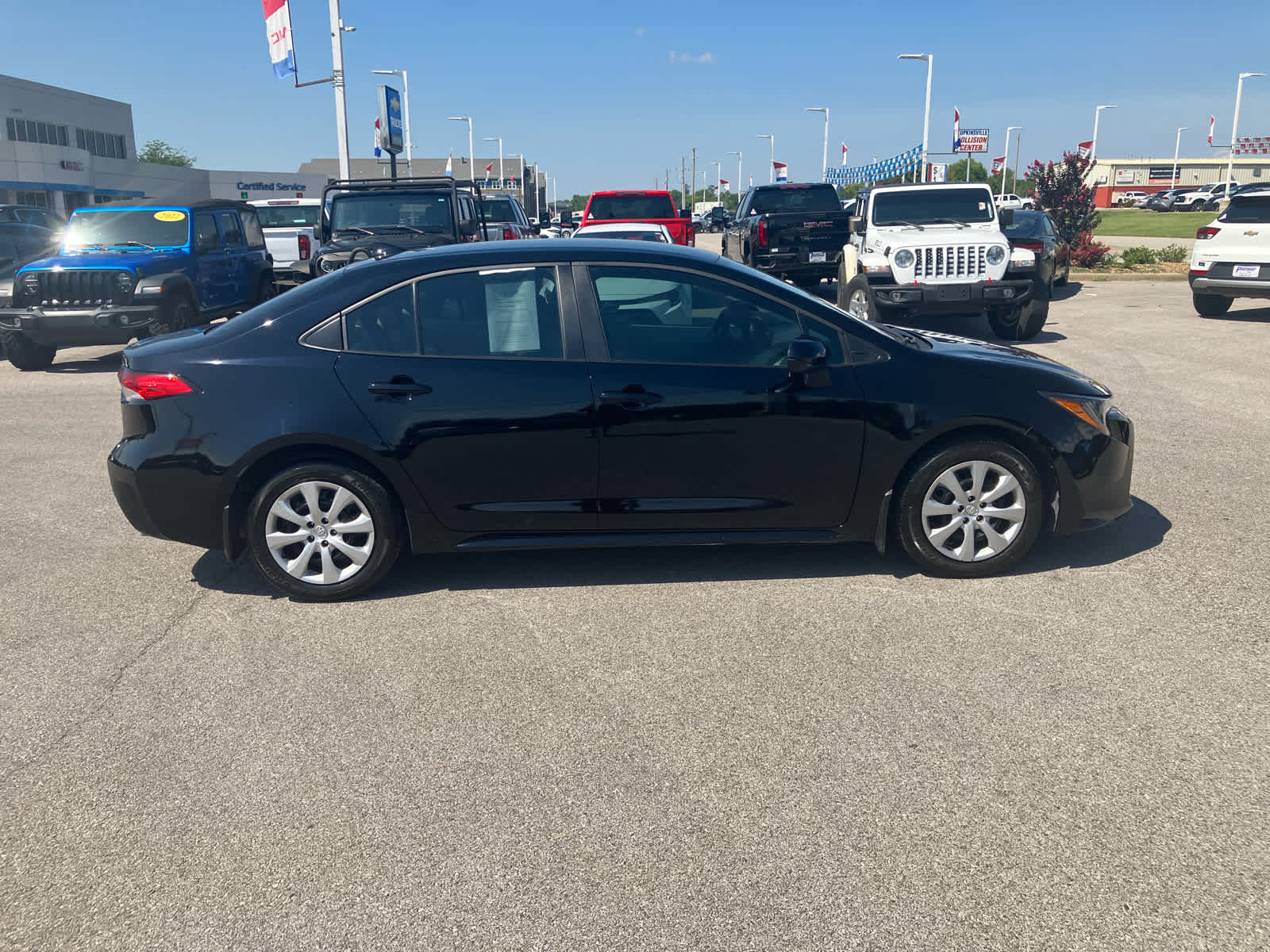 2025 Toyota Corolla LE