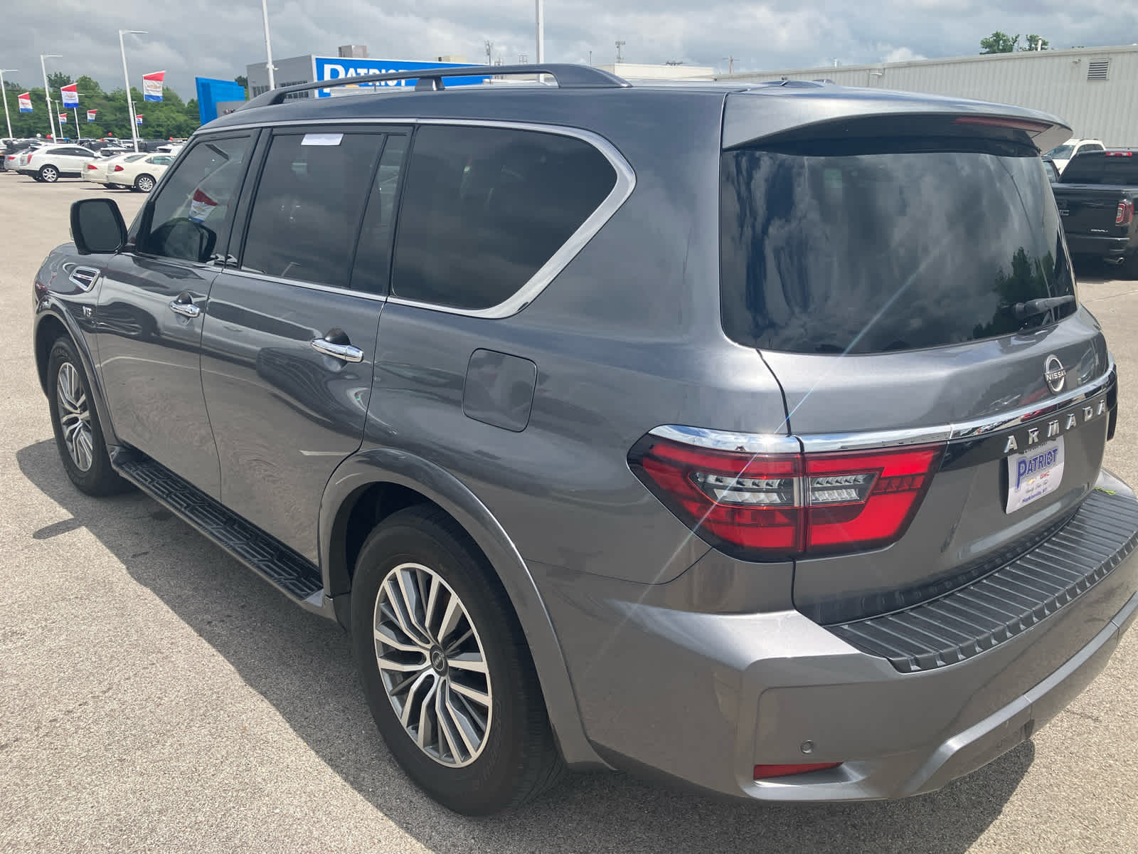2021 Nissan Armada SL