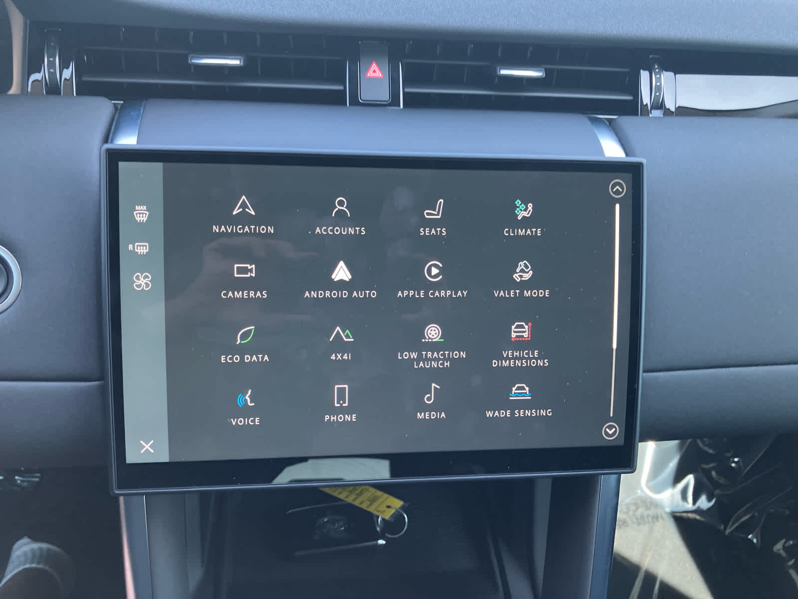 2025 Land Rover Discovery Sport S